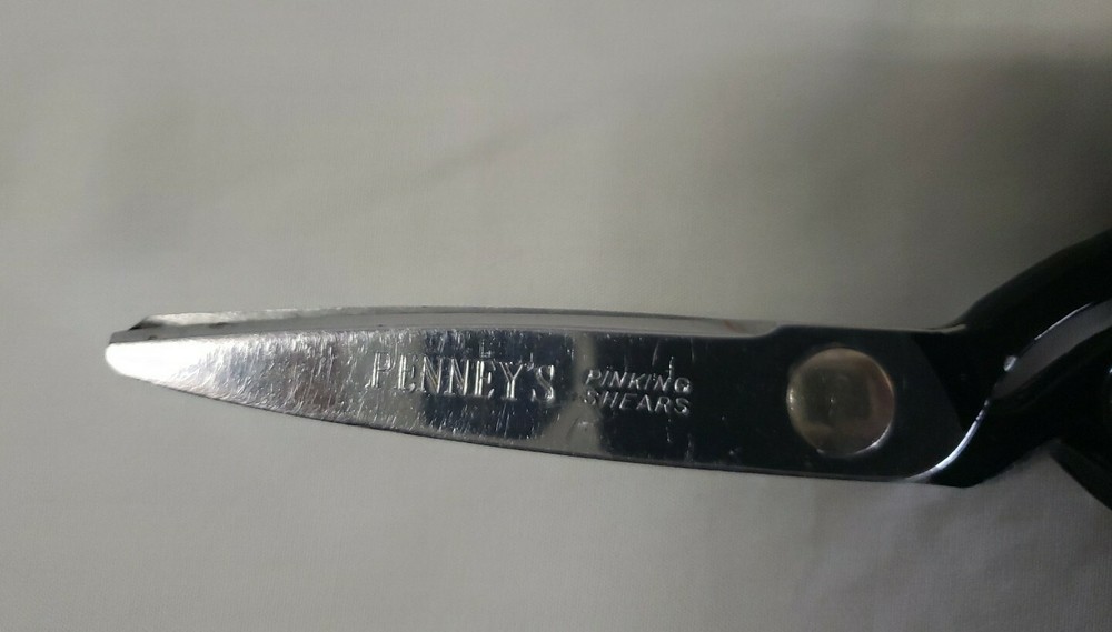 Vintage Penney’s Pinking Shears Sewing Tools Sharp Fabric Zigzag Scissors