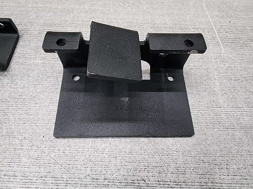 Firestone 2706 Left Upper Bracket  P/N  5826