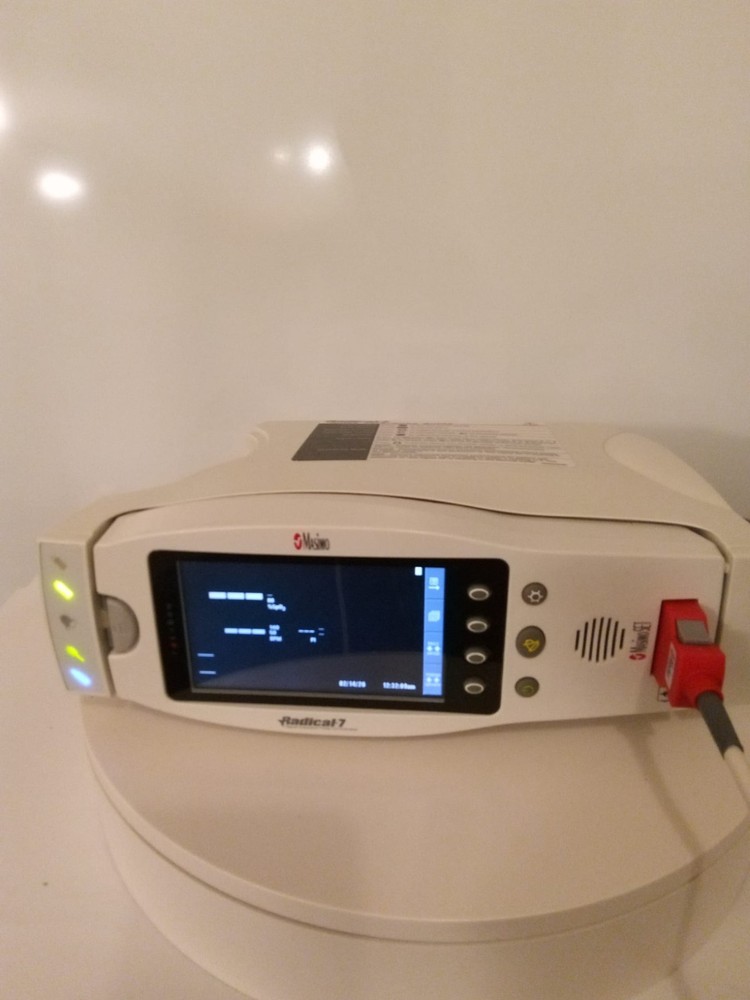 MASIMO RADICAL-7 PULSE OXIMETER