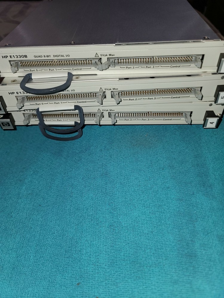 HP E1330B Quad 8-Bit Digital I/O Module MODEL # E1403B SeriesC