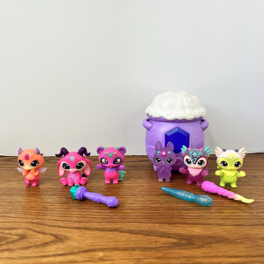 Magic Mixies Mixlings Lot Mini Figures Wands One Cauldron