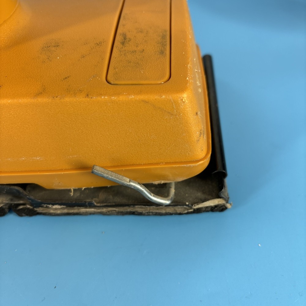 Black And Decker Duel Action Sander Double Insulated