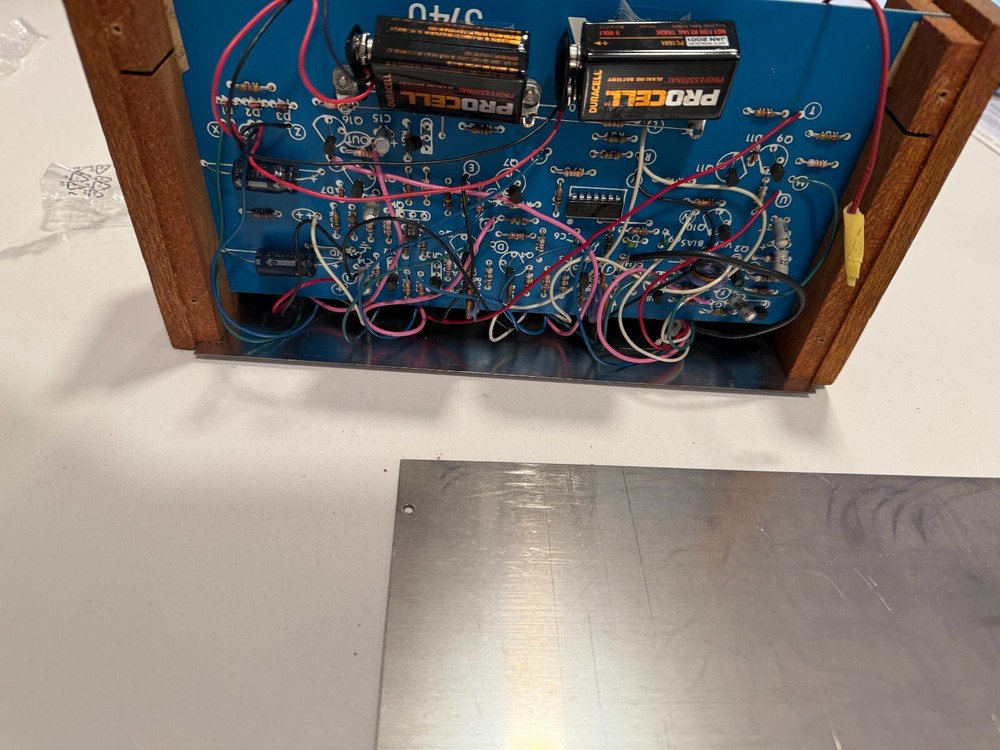 Paia Gnome Synthesizer 70s DIY Electronics kit analog
