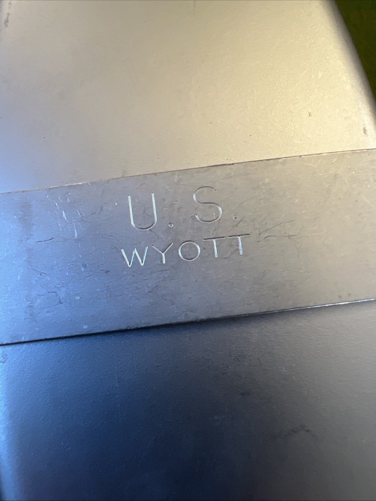 US Army Arctic canteen
