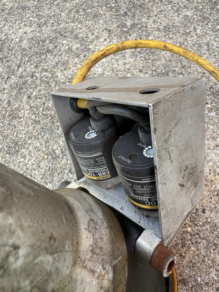 Gardner Denver Pneumatic Pulse Nutsetter Model 30PTHFP30Q, Modified, Untested