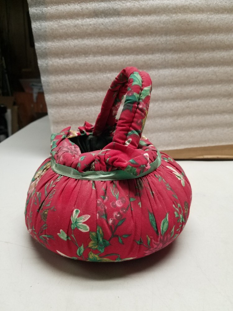Red Floral Padded Cloth Basket with Handle (B)
