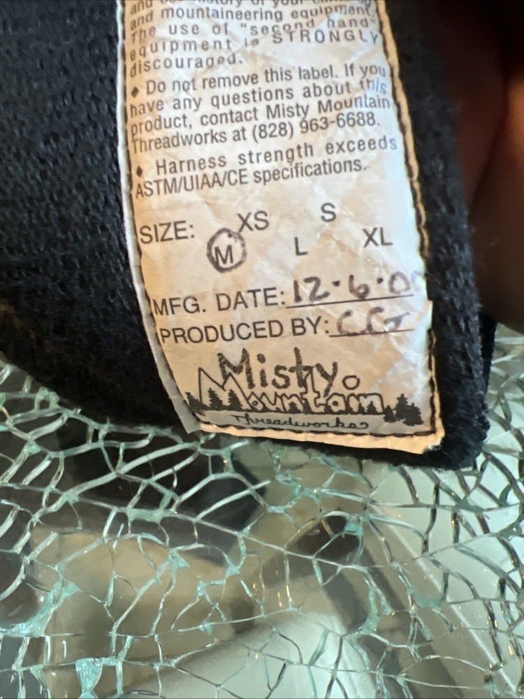 Misty Mountain Climbing Harness Size M