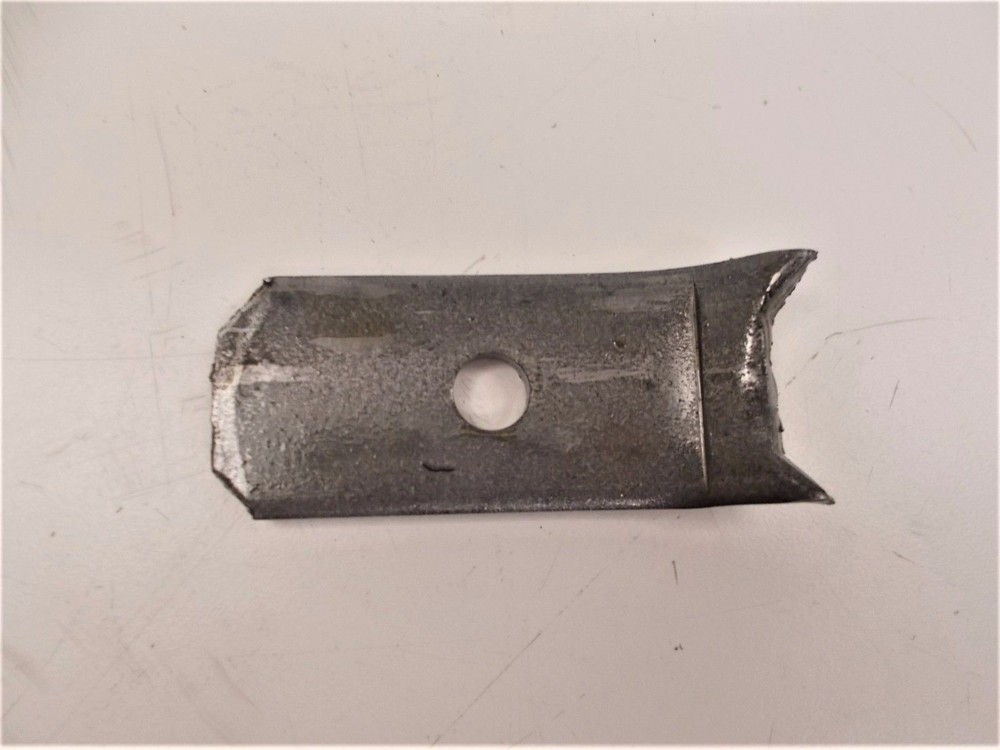 60 - Trailer Floor Hold Down Clip Steel 1/4" Plate Floor Decking Bearclaw Wood