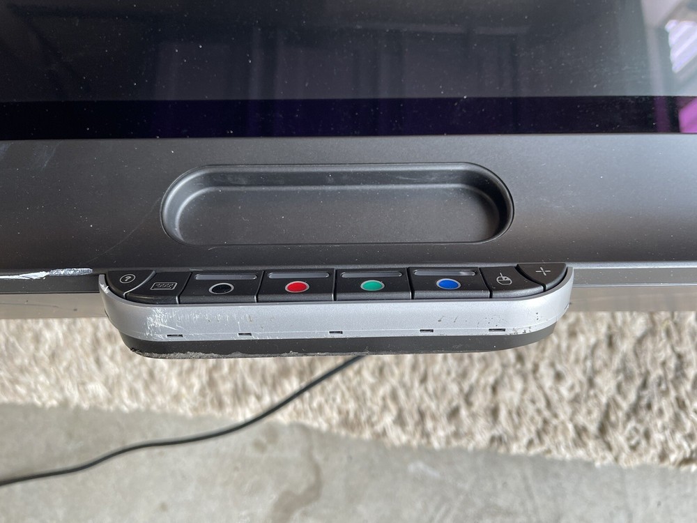 Smart Board SBID8070i-MP 70" Interactive Whiteboard Touch Display