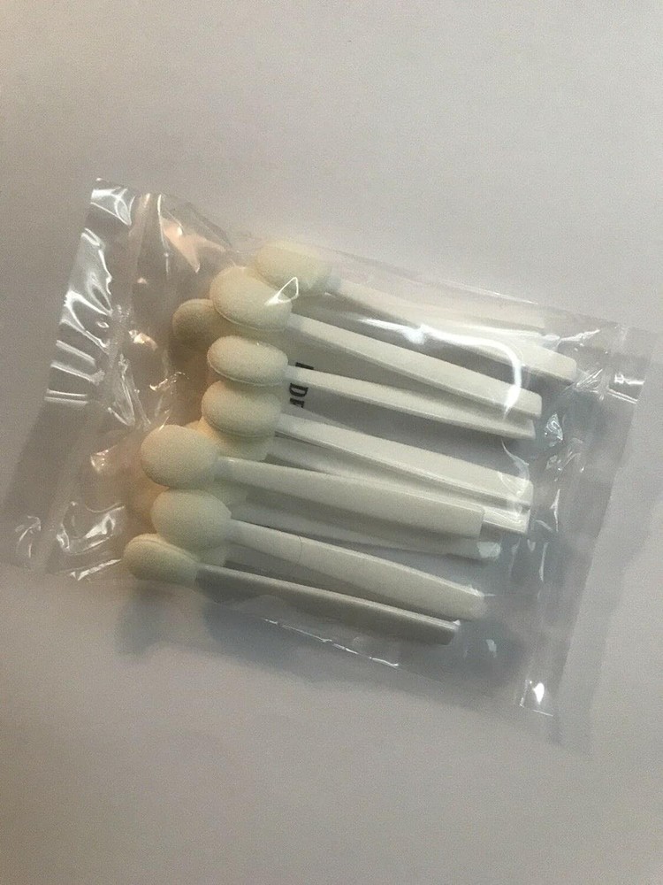 Mary Kay Eye Sponge Tip Eyeshadow Applicator ~ 15-Ct