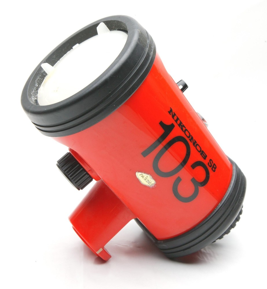 Nikon Nikonos Underwater Strobe SB-103. Complete With Diffuser & O-Rings. TESTED