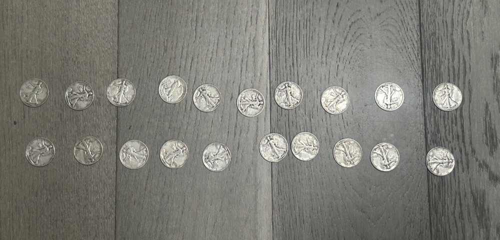20 Walking Libery half dollars-Various dates and condition