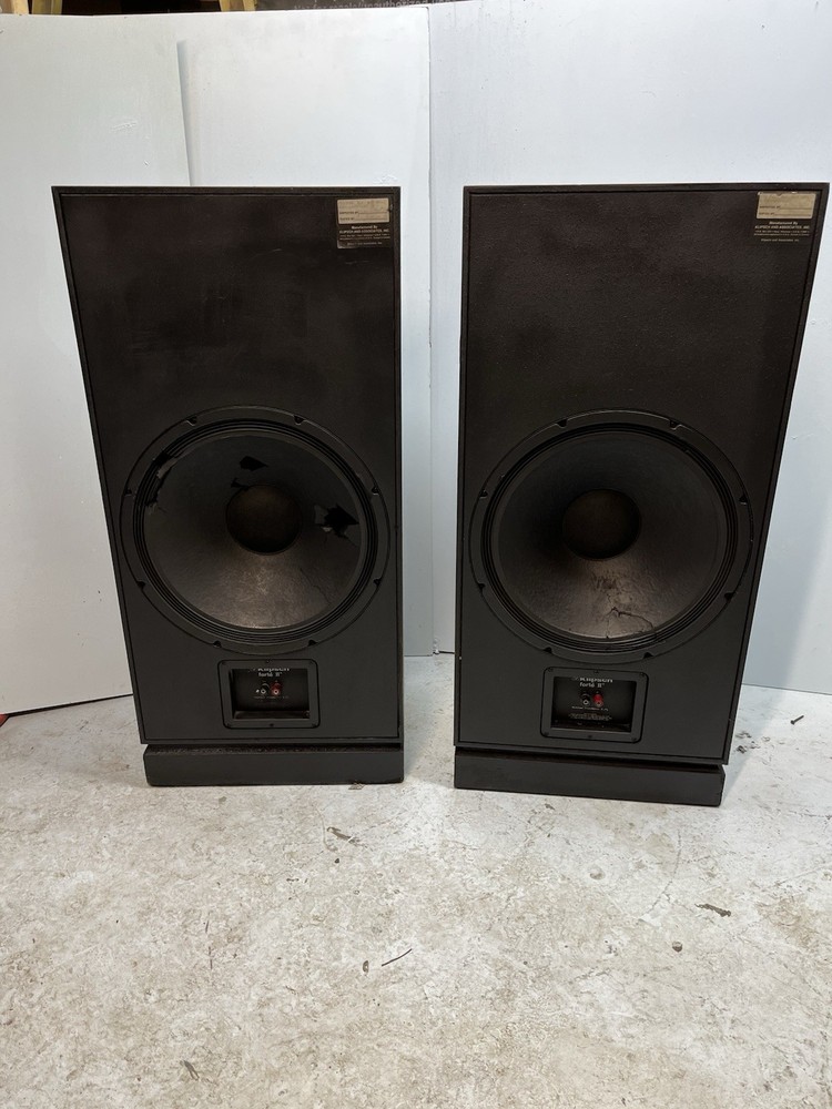 Pair of Klipsch Forte II Speakers