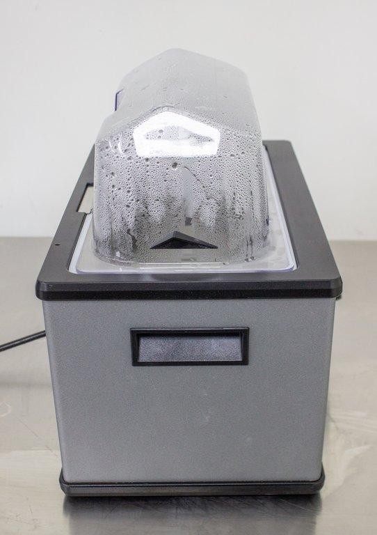 PolyScience WB05 Water Bath - Excellent Temperature Control, 5° to (3320552)
