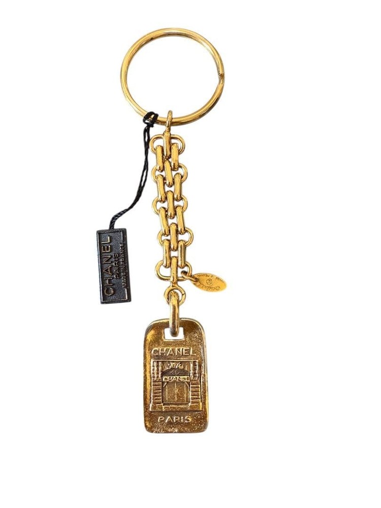 CHANEL vintage chain keychain