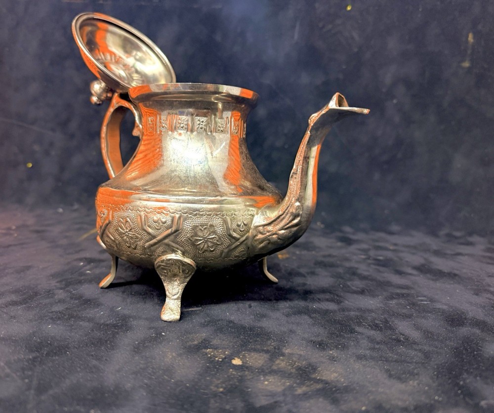 Moroccan Teapot Vintage Elegant Hand Engraved Silver Plated