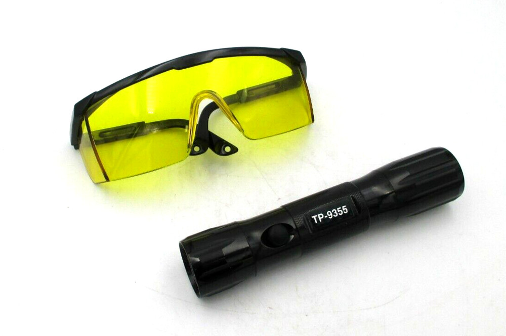 Tracerline TP9355 Dual-Max Cordless Multi-Function Flashlight w/ Glasses 3 x AAA