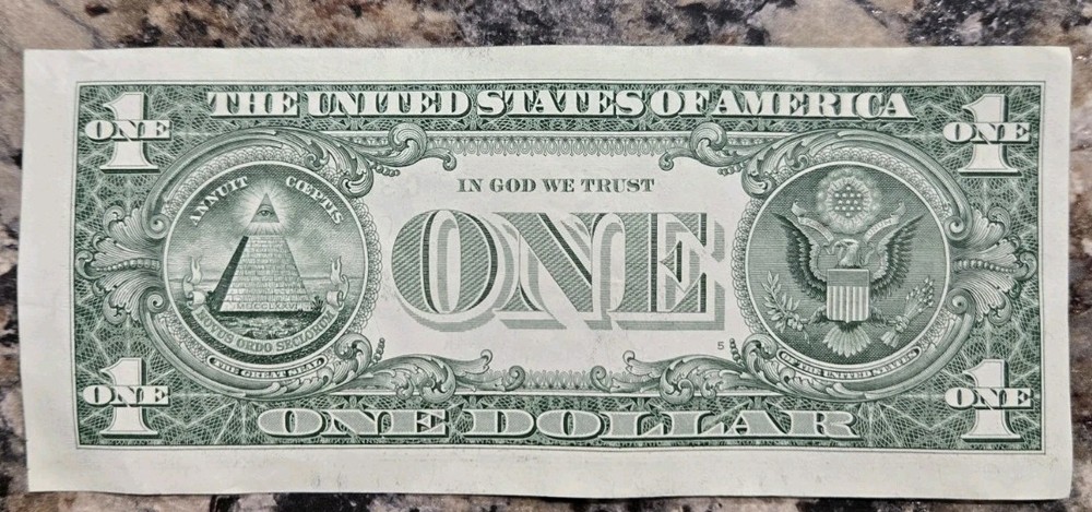 2021 $1 One Dollar Bill Error Misaligned Miscut
