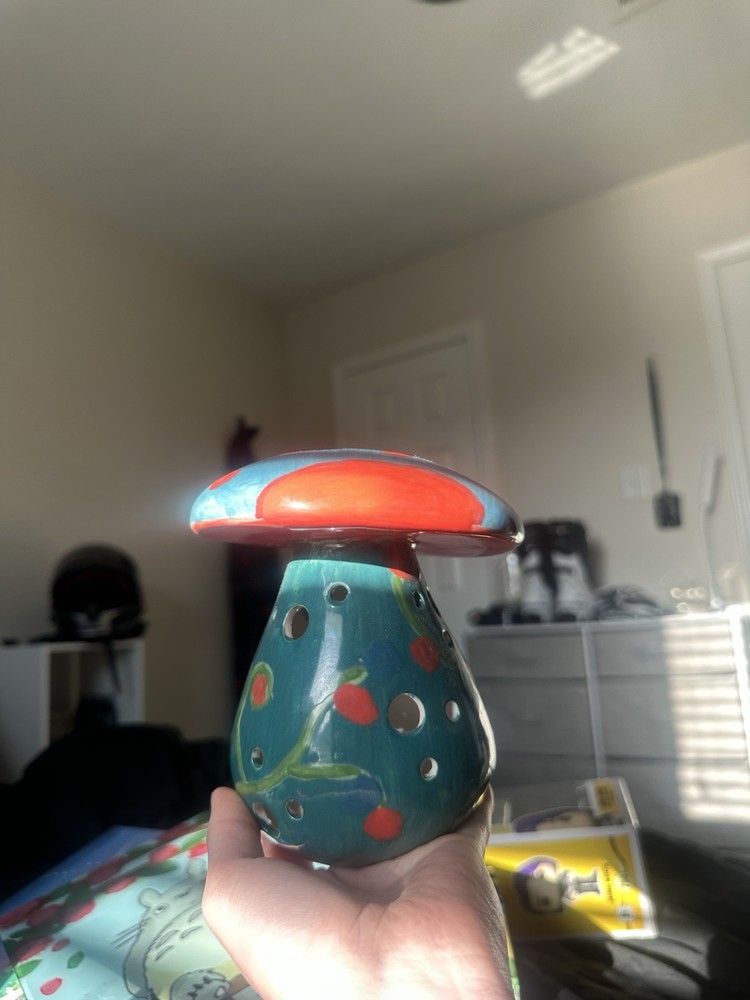 clay mushroom