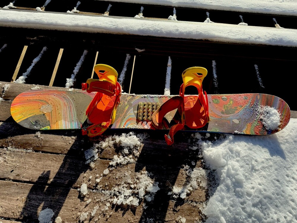 gnu womens snowboard BTX 145