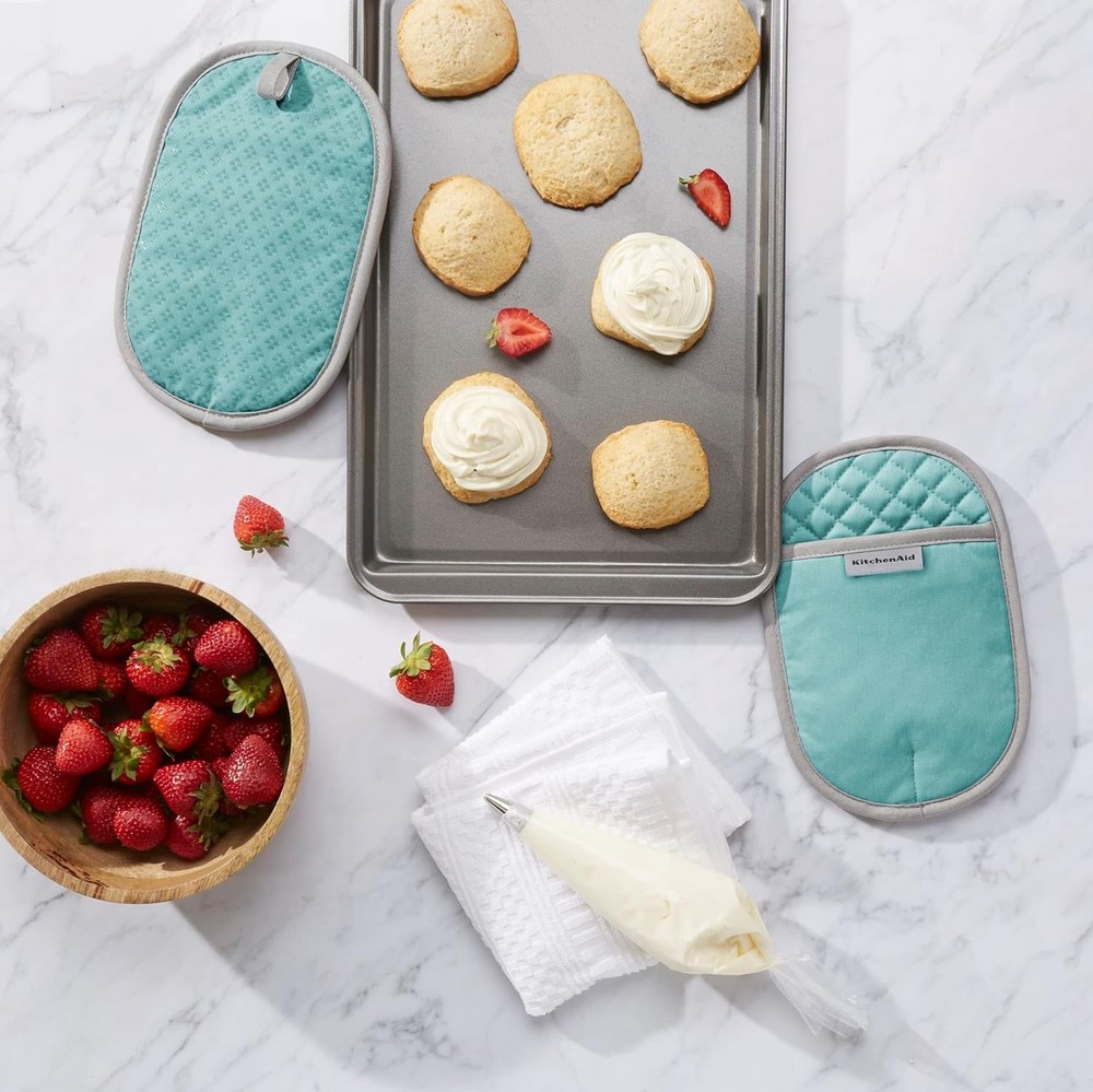 Asteroid Pot Holder 2-Pack Set Aqua 6.5"x10