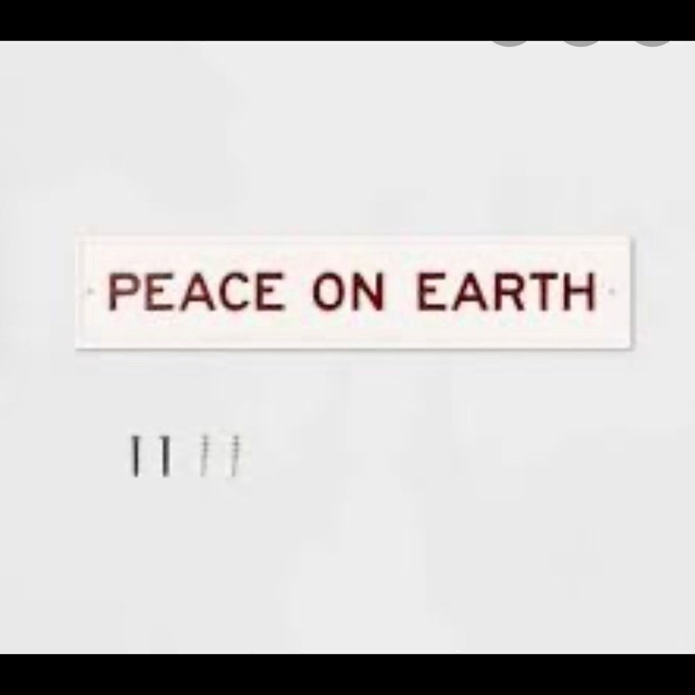 Hearth & Hand peace on earth sign
