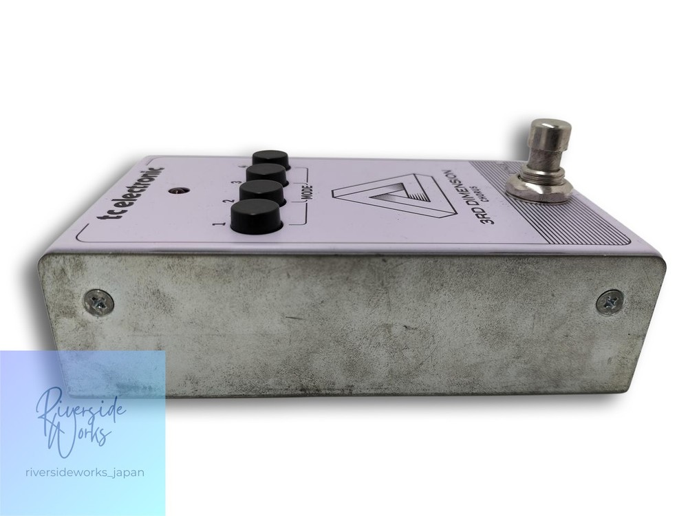 TC Electronic 3rd Dimension Effects Pedal for Guitar JP