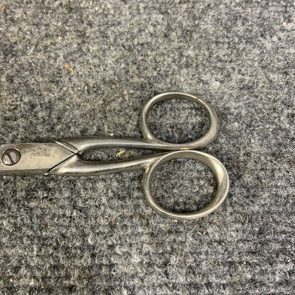 Bell Import Co. 6" Scissors Made in Italy