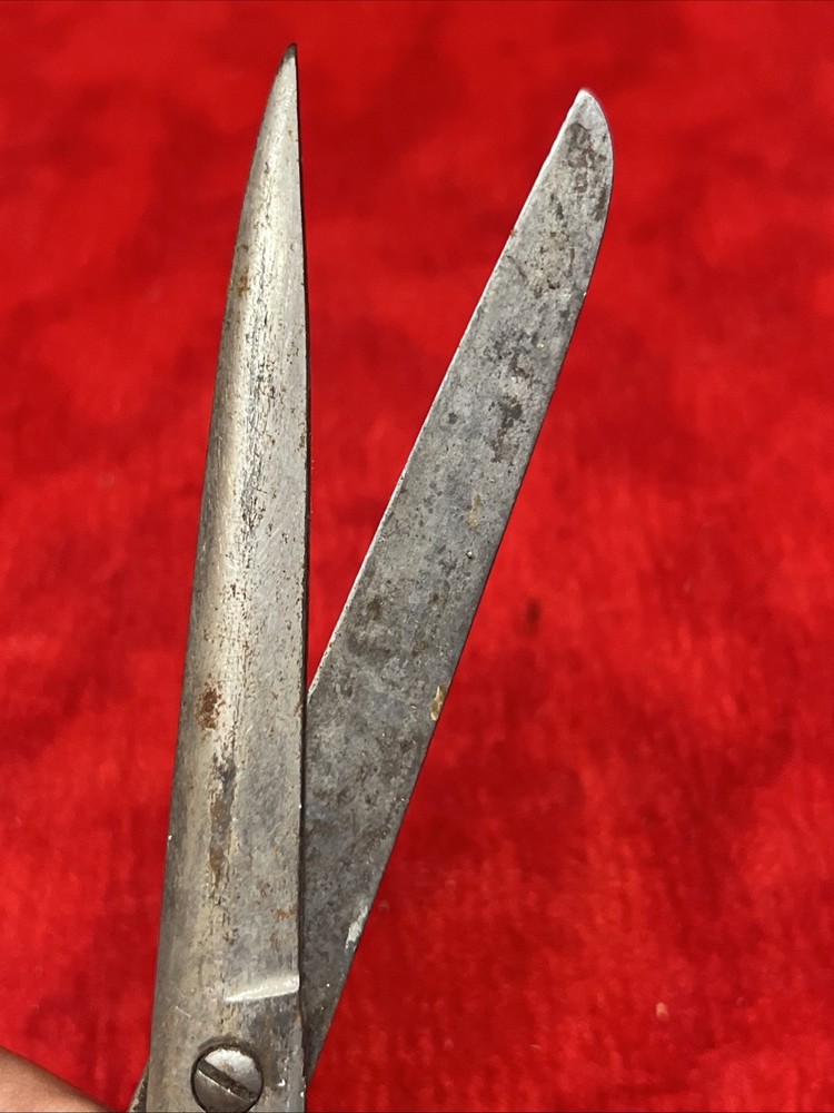 VINTAGE Evershark SCISSORS SHEARS ORNATE DESIGN (p2)