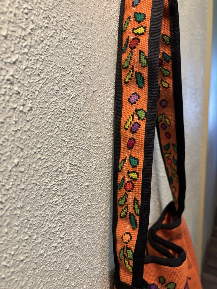 Needlepoint “Two Birds” Canvas Tote Bag