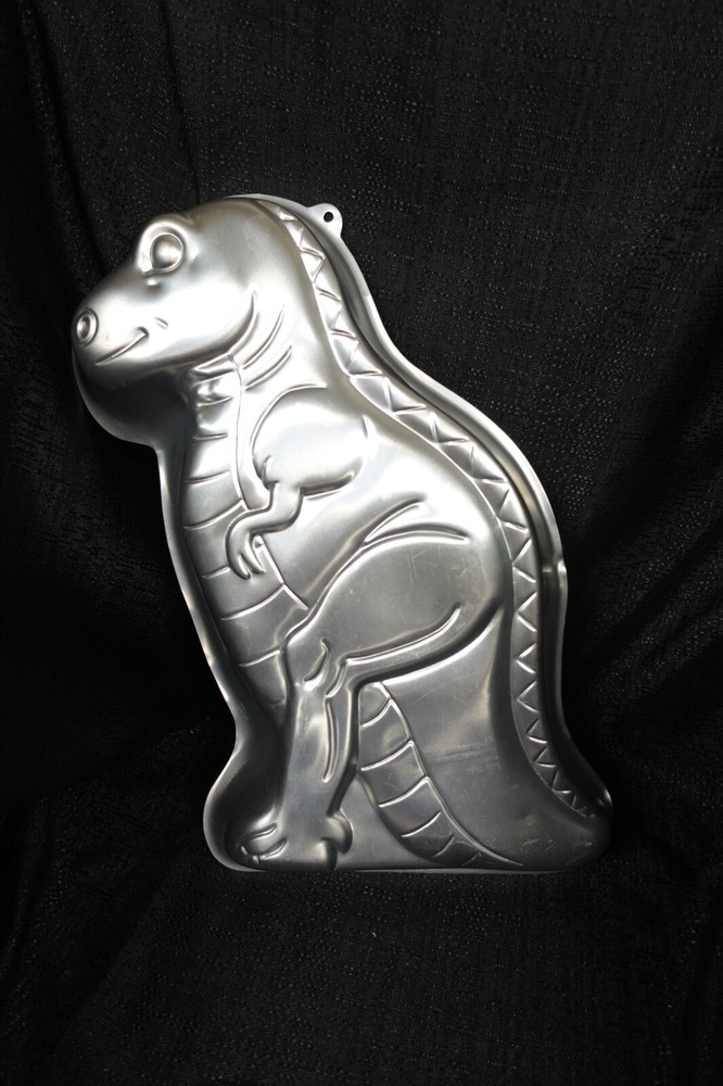 Wilton Partysaurus cake pan / 2105-1280 / decoration sheet