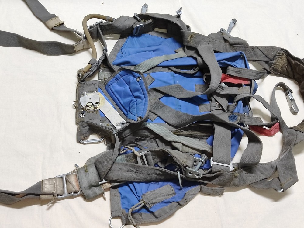 Vintage Soviet Parachute D-6 Series 4 Backpack + Suspension System,Original USSR