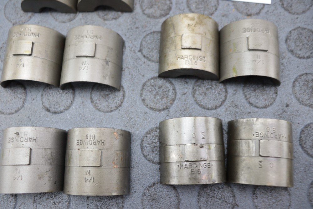HARDINGE ( 1/4'' ROUND ) B16 COLLET PADS READ DESCRIPTION ! LOC5923