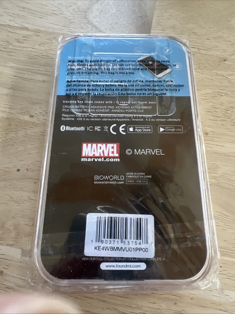 Black Panther Foundmi Bluetooth Tracker Backpack Keys GPS Marvel Keychain