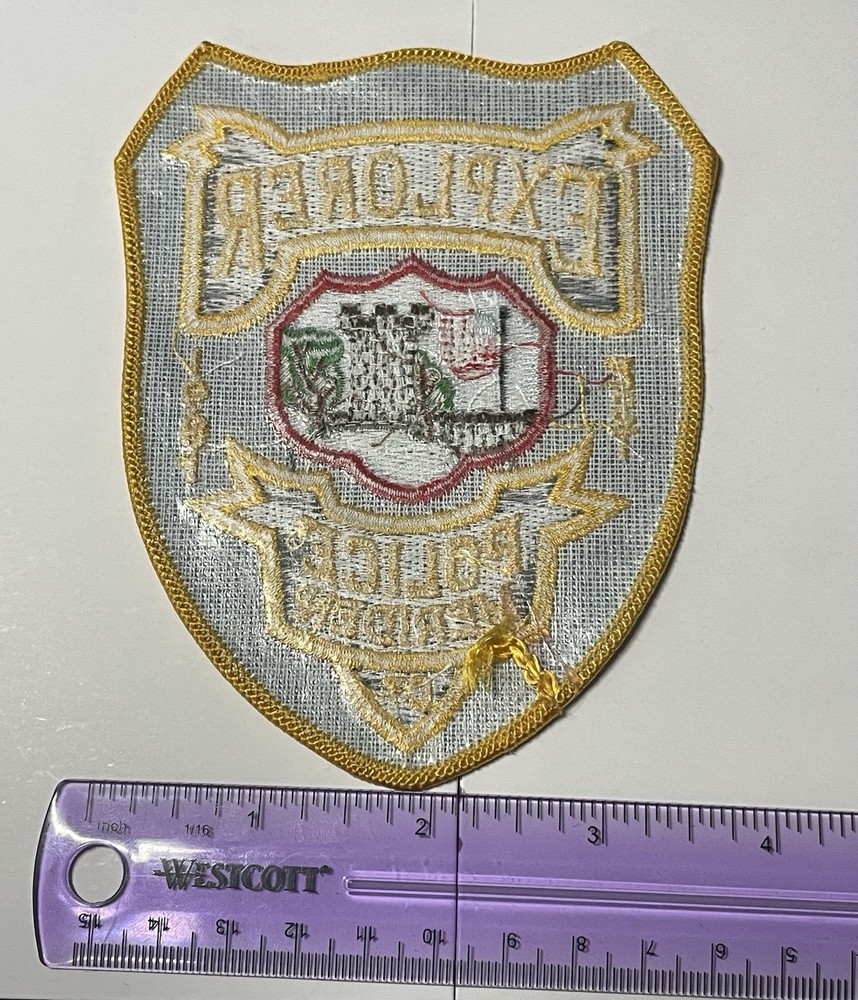 Connecticut CT Explorer Meriden Police Patch Since 1981