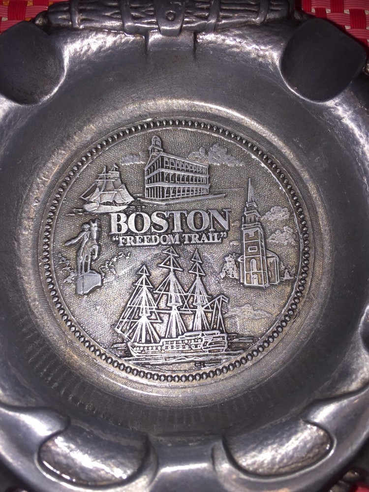 Boston “freedom Trail” ashtray