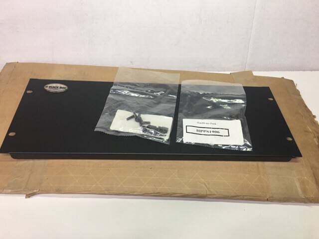 BLACK BOX RELAY RACK FLAT FILLER PANEL 7.0 in.  RM467