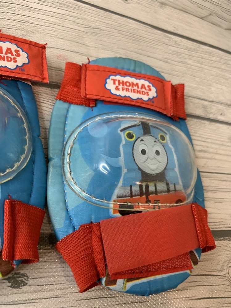 Thomas & Friends Kid OS Protective Kneepad Set Blue Thomas The Tank Engine 2008