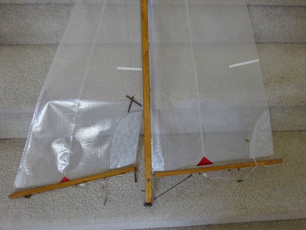 Victor Soling One Meter RC Sailboat Sails and Mast Set
