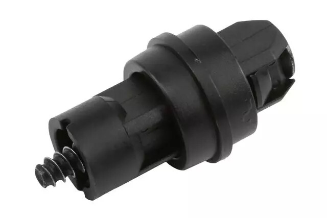 Genuine GM Tail Lamp Retainer 22876572