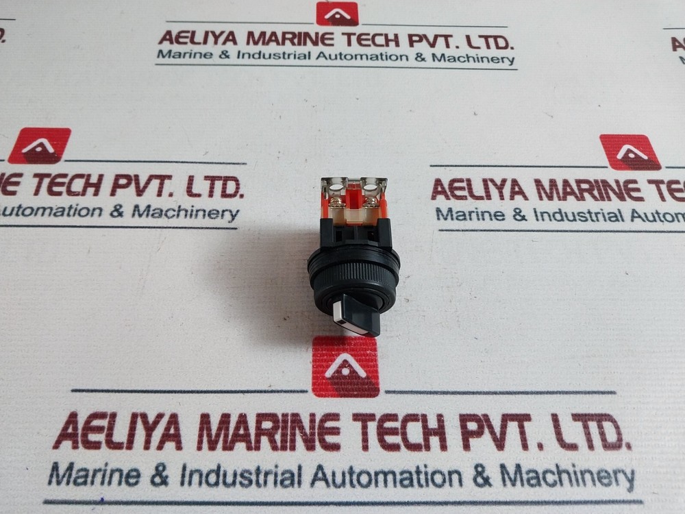 Fuji Electric AR30PR-202B Selector Switch 250V 6A