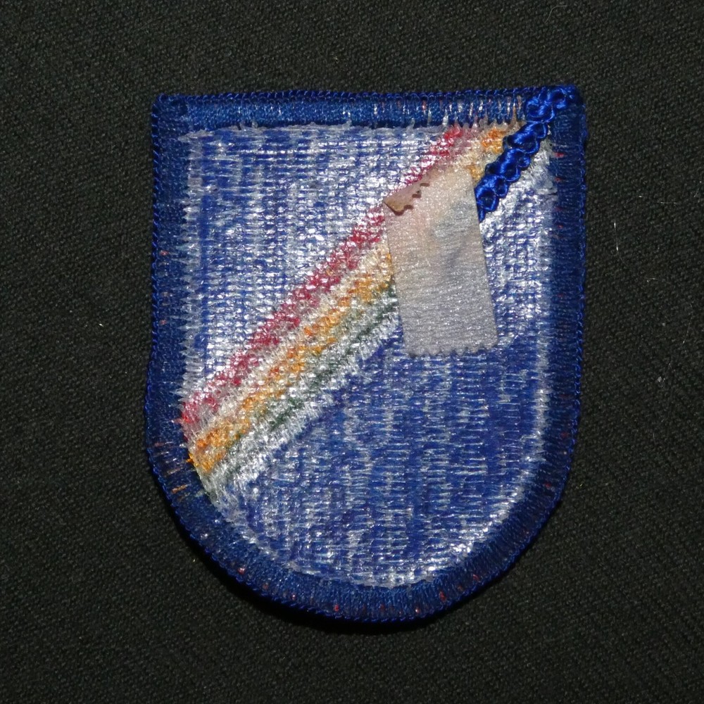 Original 1990s US Army 7th Special Operations Support Command Beret Flash