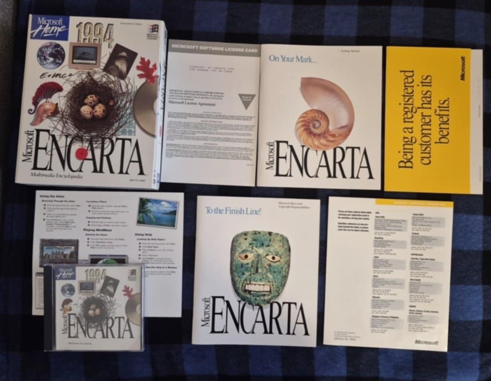 MICROSOFT ENCARTA 1994 Multimedia Encyclopedia CD-ROM Big Box