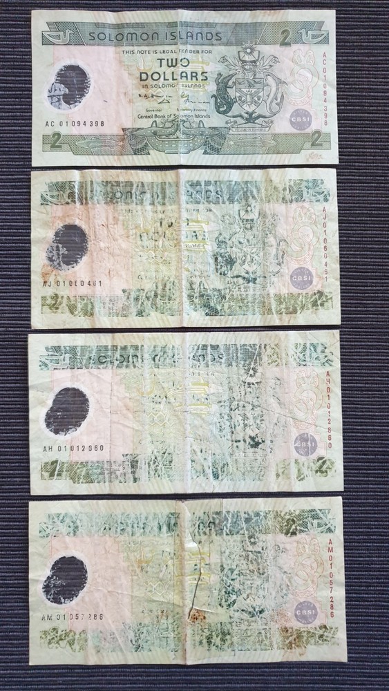 SOLOMON ISLANDS $2 Dollars x 4 Polymer Banknotes