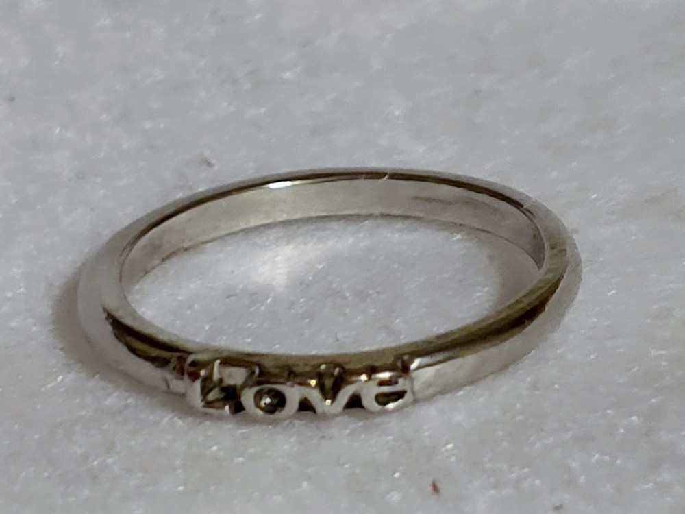 LOVE - Ring - Silvertone - Thin~ Size 6.25