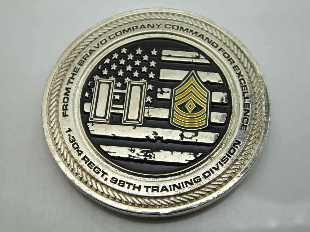 1-304 REGT 98TH TRAINING DIVISION CHALLENGE COIN