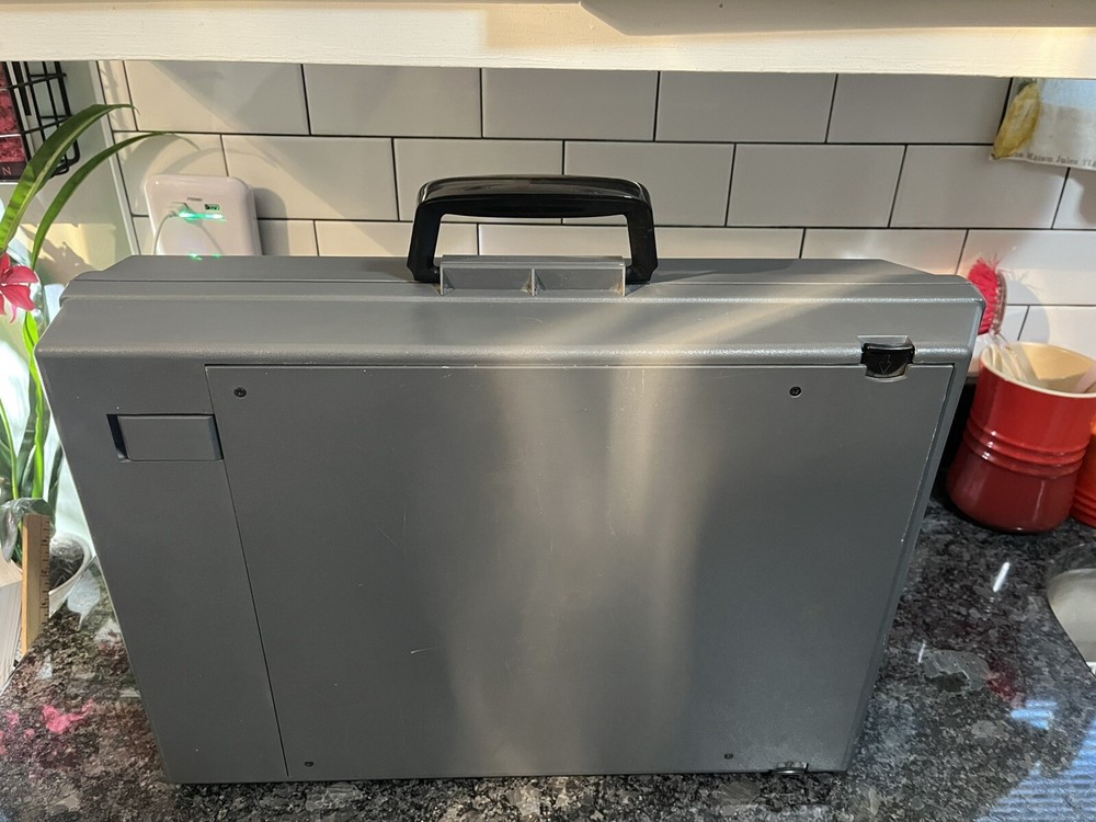 3M Model 2000AG Overhead Projector Briefcase Portable Tested Works