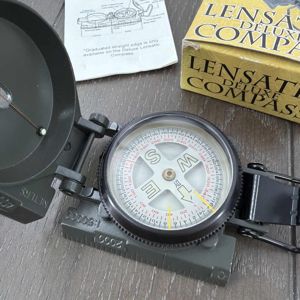 World Of Science Deluxe Lensatic Compass, Working
