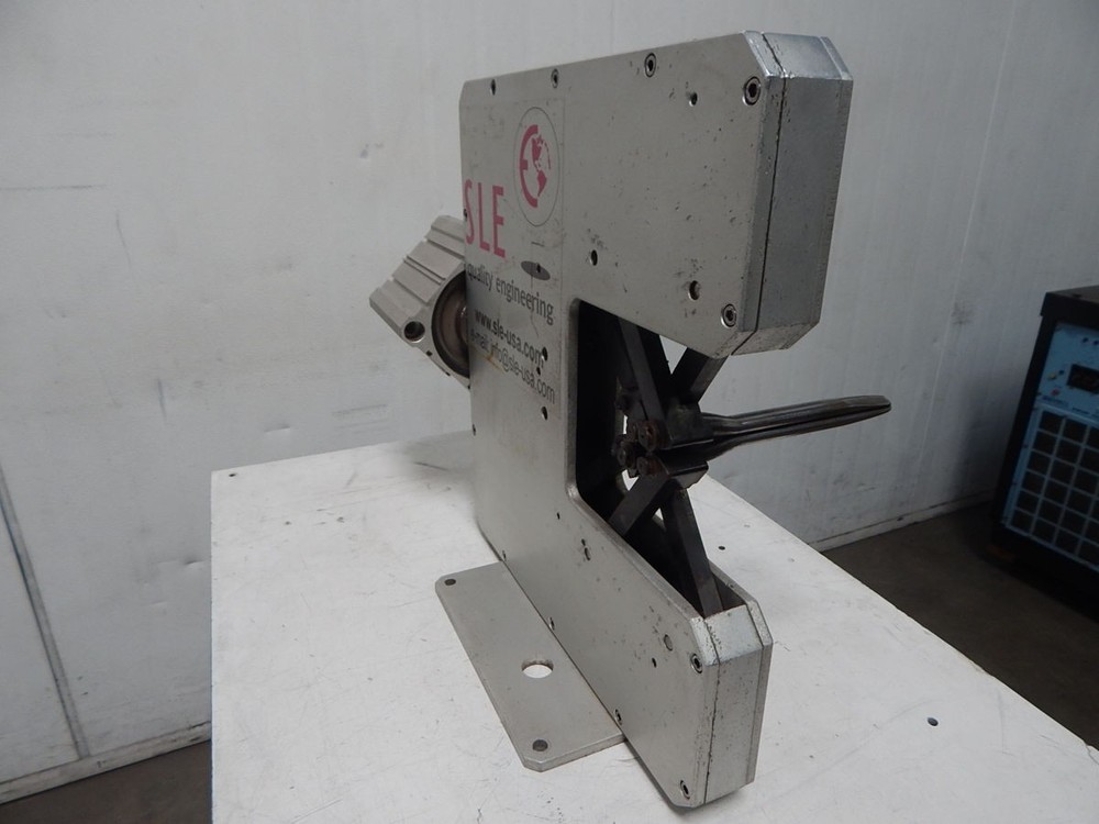SLE KOMAX D4/100 GROMMET EXPANDING DEVICE M4916