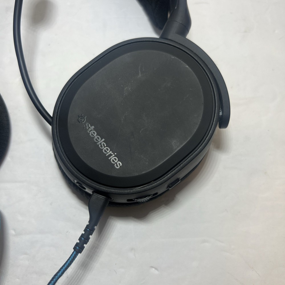 SteelSeries Arctis 3 Wired Gaming Headset - Black Model: HD-00010-tested